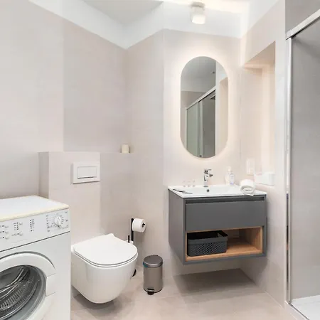 Apartment Domaniewska 34b By Homeprime Warsaw