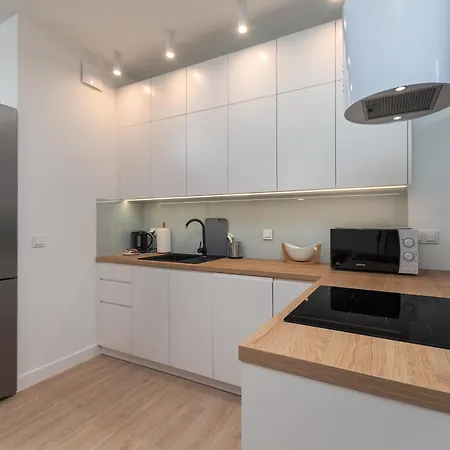Domaniewska 34b By Homeprime Apartment